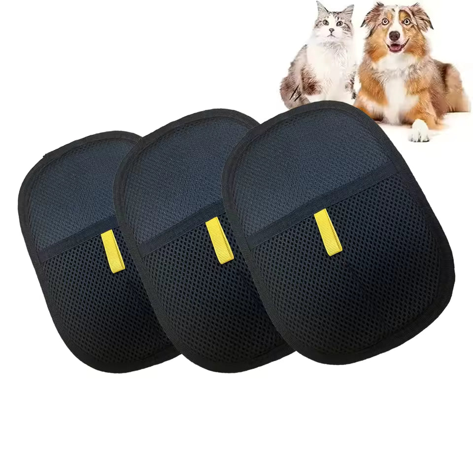 Pet grooming glove with five fingers for massaging dogs and cats
